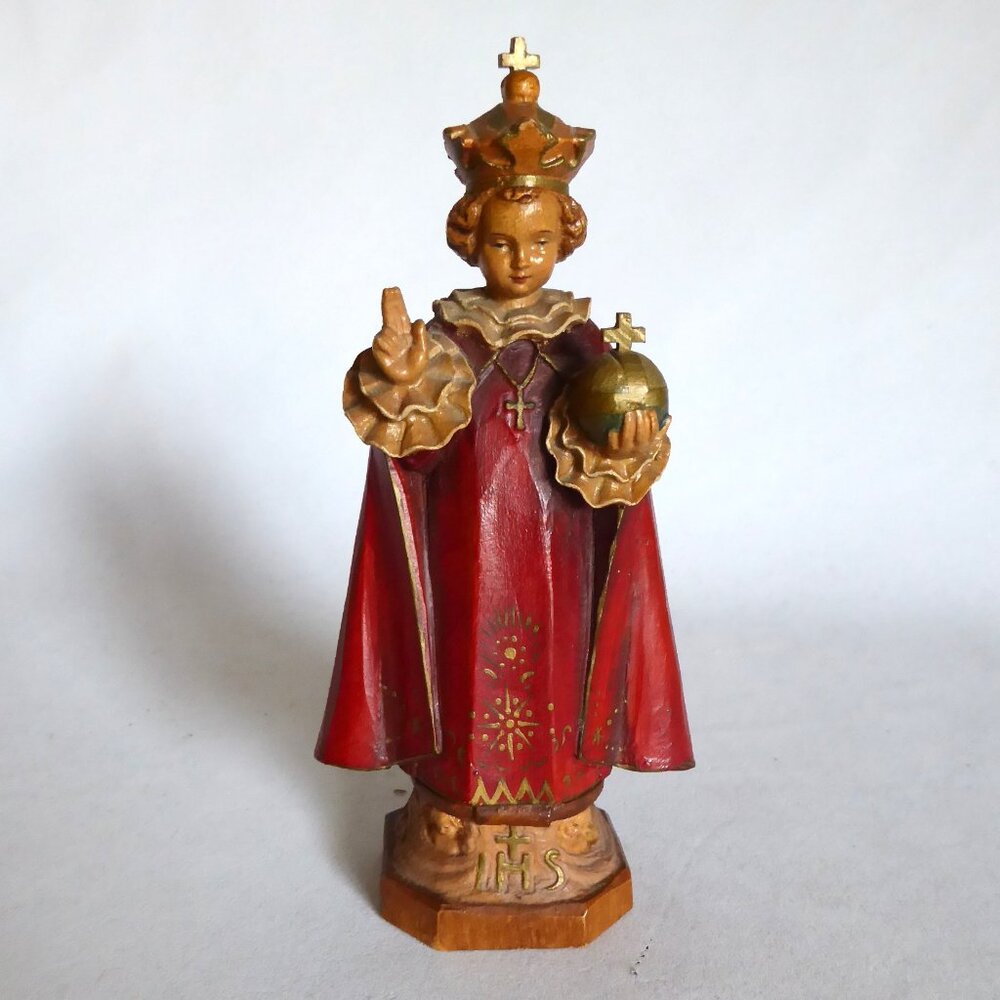 VINTAGE 6.5” HAND CARVED PAINTED WOOD INFANT OF PRAQUE JESUS CHRIST FIGURE